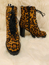 Load image into Gallery viewer, Leopard Print Bootie
